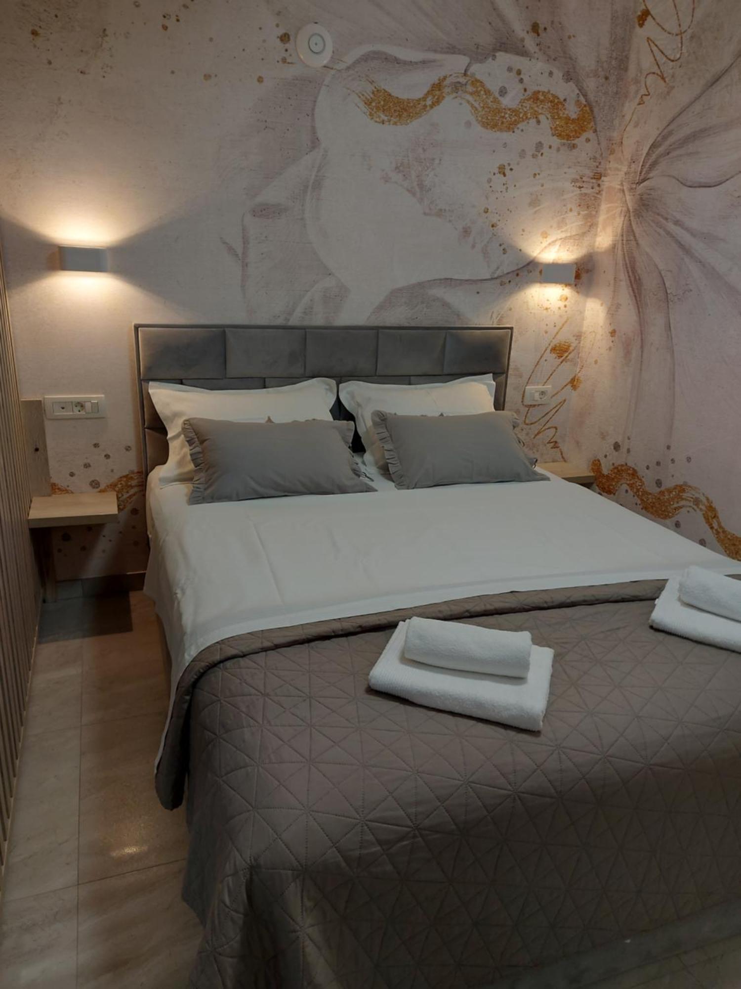 Apartman Matilda 2 그라다츠 외부 사진